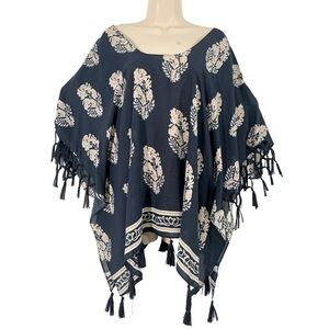NWT Nostalgia One Size Pullover Flowy Drapey Scarf Style Fringe Cover-Up Top